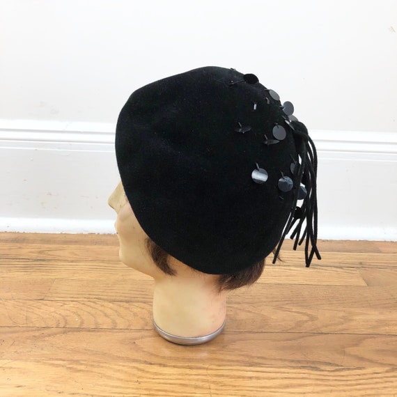 1950s Black Wool Felt Cloche Hat with Paillettes … - image 1