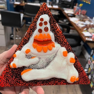 3D Ghoul triangle wall mount
