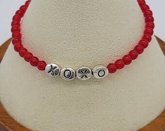 XOXO Stretch Bracelet Words of Encouragement