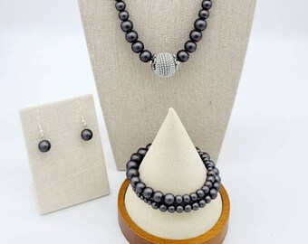 Charcoal Gray Dreams Necklace, Earrings, and Bracelet Set