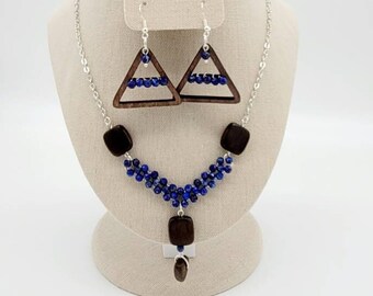Blue Waters Necklace and Earrings Set