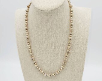 Creamy Latte Necklace