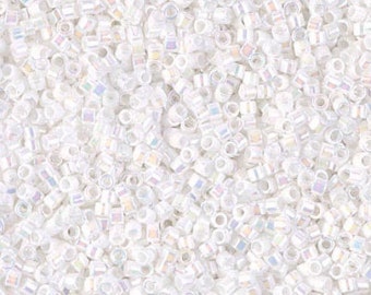 Miyuki 11/0 Delica - DB202 - White Pearl AB - 5 grams