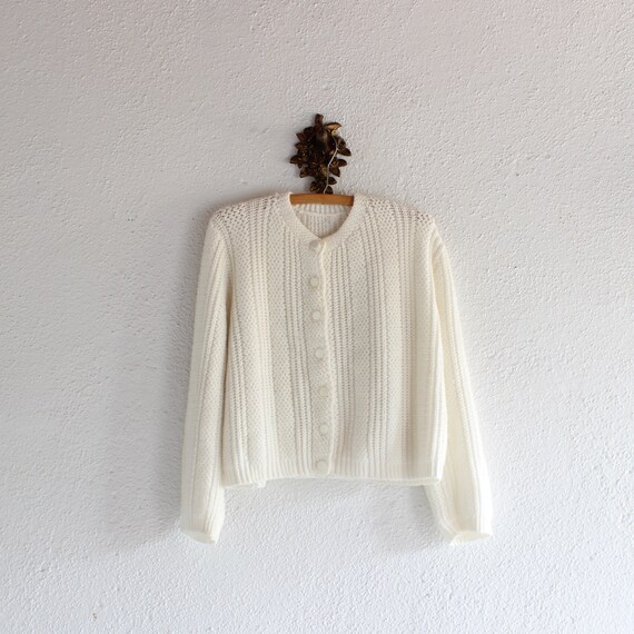 1960’s Vintage Cream Sweater/ 60’s Vintage Cream K