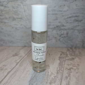 Moonlit Garden Oil Roller: Rainbow Moonstone Crystal Infused, Floral Scent