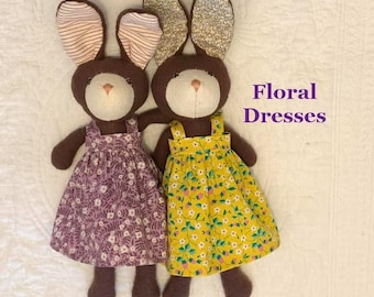 Vestidos florales para muñeca de 14" o juguete de animal Vestido de verano de temporada hecho a mano (muñeca no incluida) *Cosido a pedido - Envío por correo en 2-3 días*