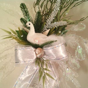White Peacock Christmas tree topper_Coastal Christmas tree top decor