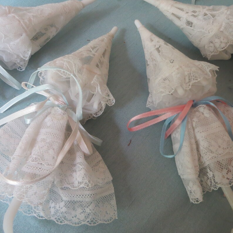 Vintage Wedding supplies/_6 pieces vintage lace parasol favors/_SHIPS FREE