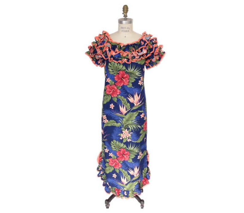 hawaiian print muumuu