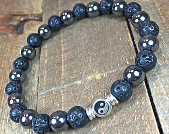 Mens yin and yang bracelet, mens bracelet, onyx bracelet, beaded bracelet, stretch bracelet, jewelry, gifts for him, stackable bracelet