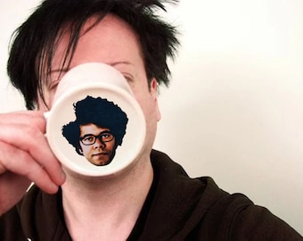 The IT Crowd Mug/Cup Maurice Moss Richard Ayoade Face Geek Nerd Microwave and DISHWASHER SAFE