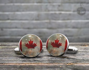 CUFFLINKS - Vintage Flag of Canada -  the Maple Leaf