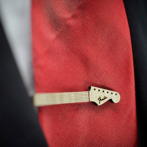 Wedding tie clip Fender stratocaster Tie track image 3