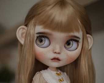 Penelope  (OOAK Blythe doll with blonde hair) 1/6 scale personalized doll repaint ブライス