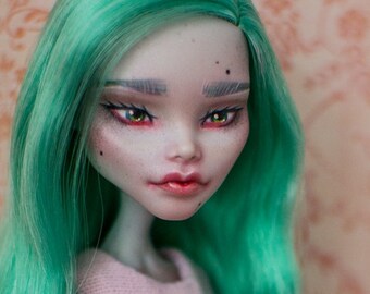 OOAK Custom Ghoulia Yelps (Customized Monster High doll)