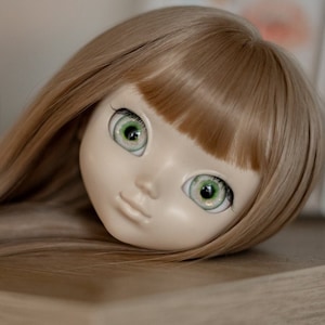 12mm or 13mm Pullip glass eyechips - green with golden glitters