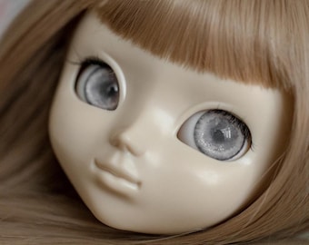 12mm or 13mm Pullip glass eyechips - dark grey and silver glitters