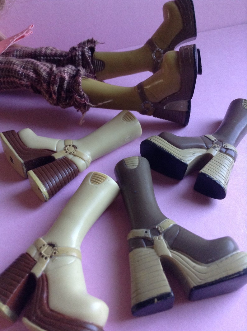 bratz platform boots