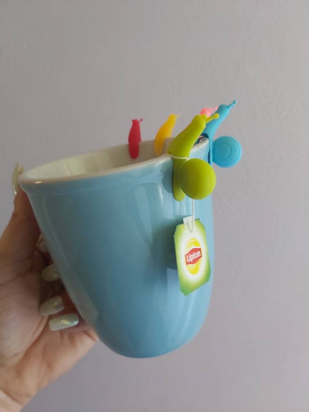 Reusable Silicone Tea Bag Holders, Set of 5, Snails, Glass Markers