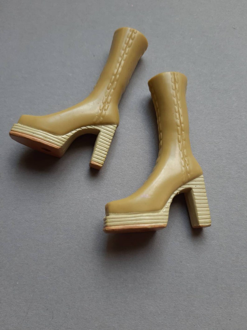 bratz platform boots