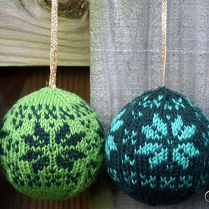 Hand Knit Fair Isle Green Alpine Flower Design Christmas Ornaments