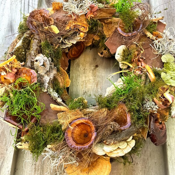 Nature Lovers Mushroom Wreath