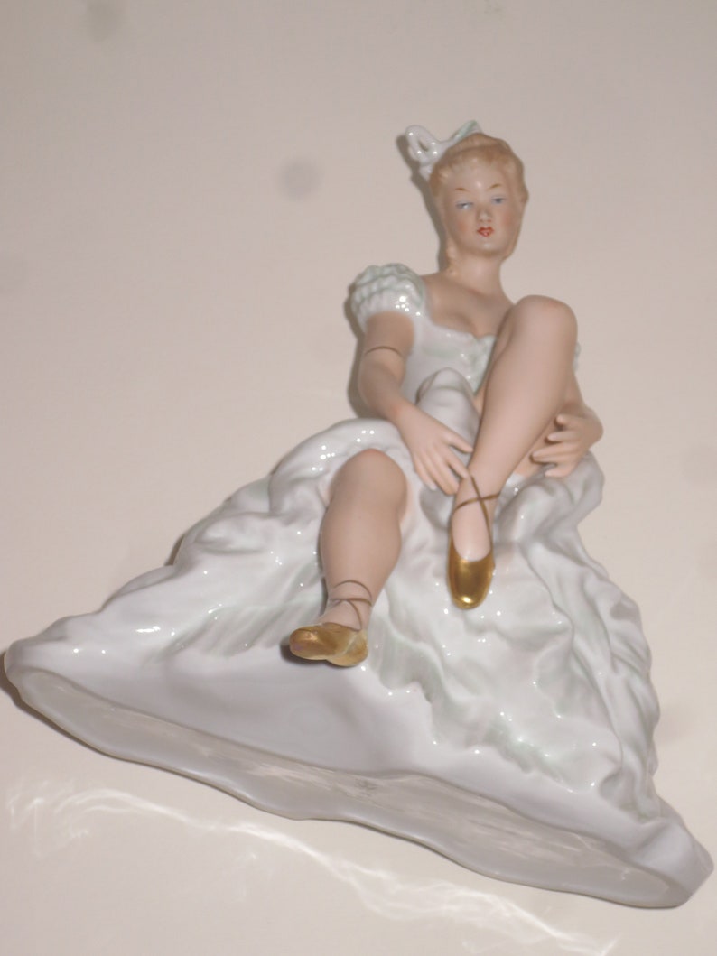 Vintage Wallendorf Porcelain Figurine of Ballerina in a Sitting Position lacing her shoes, German Porcelain Figurine image 8