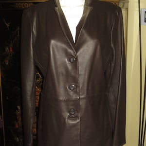 Superbe vintage Jones New York femme 3 boutons taille moyenne brun foncé beurre en cuir véritable souple
