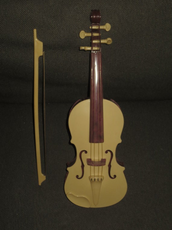 plastic violin toy