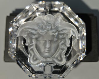 Versace クリスタル灰皿 メデューサ 楽天市場】【新品未使用品】VERSACE ヴェルサーチ メデューサ