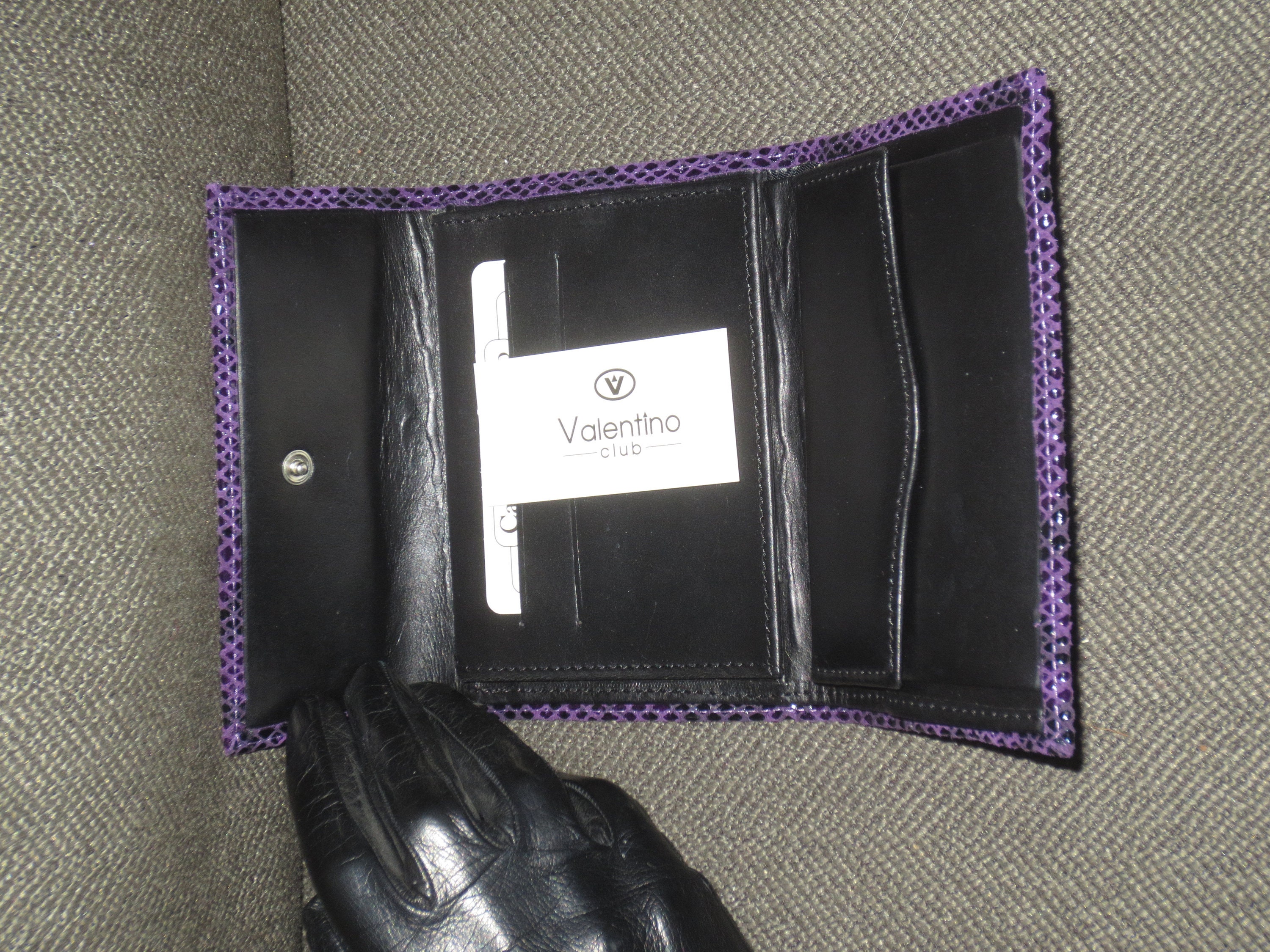 Vintage in Italy Violet Valentino Club Wallet in Purple - Etsy