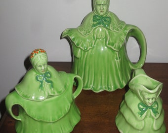 Vintage Little Old Lady Tea Pot, Sugar and Creamer Made in England Reg 827655 , Collectible Tony Wood tea set