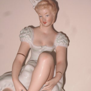 Vintage Wallendorf Porcelain Figurine of Ballerina in a Sitting Position lacing her shoes, German Porcelain Figurine image 9