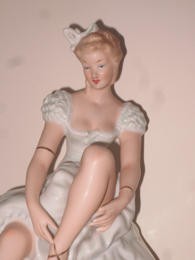 Vintage Wallendorf Porcelain Figurine of Ballerina in a Sitting Position lacing her shoes, German Porcelain Figurine image 9