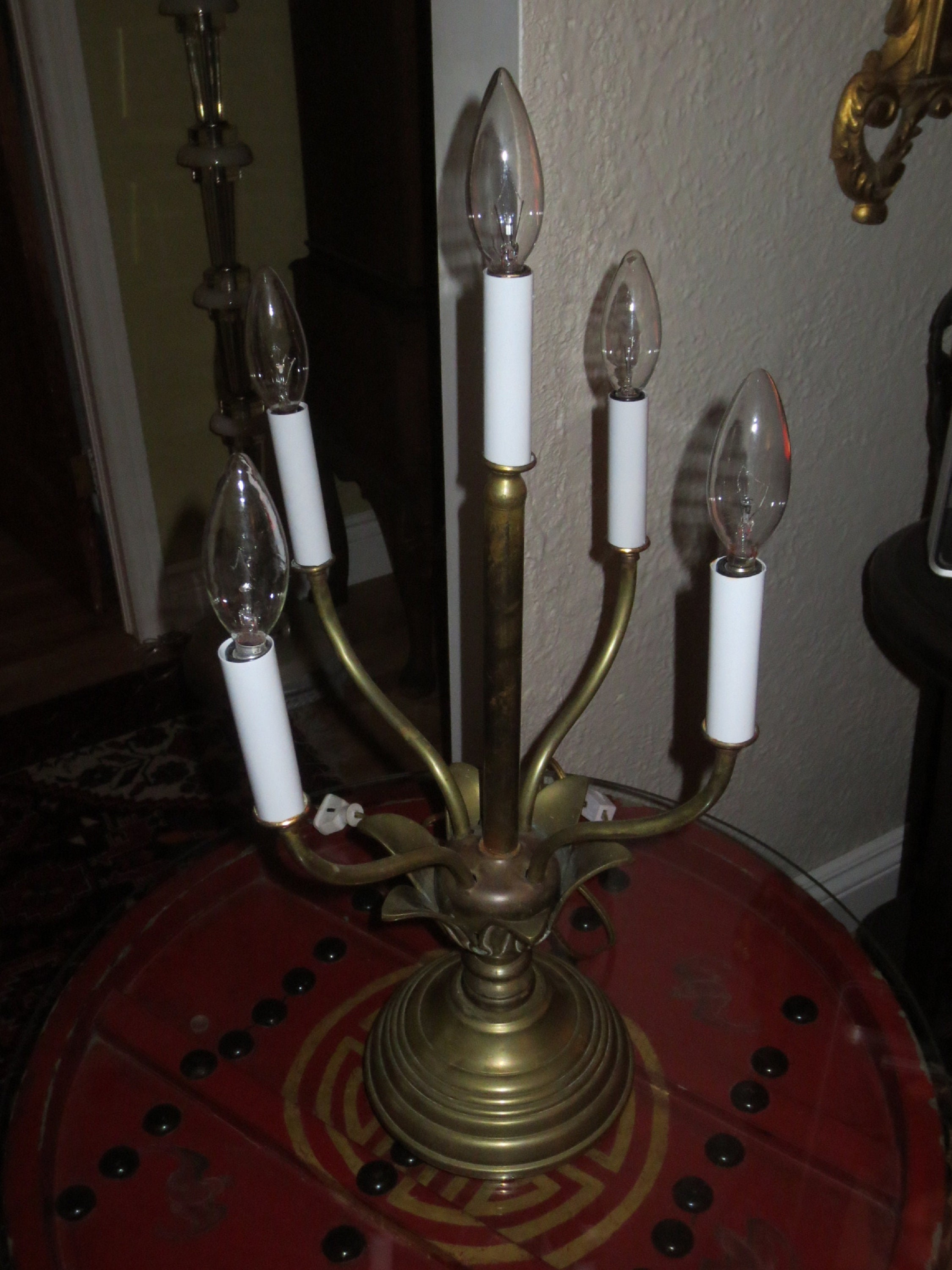 Lámpara de mesa de candelabro de latón sólido de la década de | Etsy