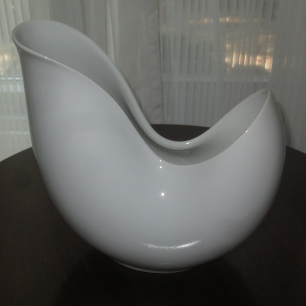 Vintage 60's Rosenthal Kunstabteilung Selb Banana Boat White Porcelain Vase Centerpiece