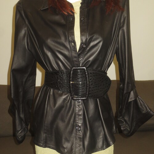 Woman's Vintage Penta Made in U.S.A, Black Light weight Leather Bell Sleeved Unlined Jacket or shops Blouse