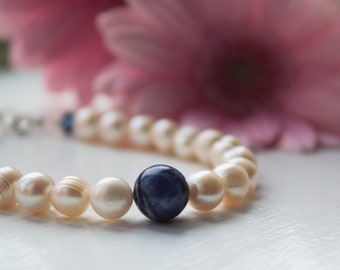Real white pearl bracelet with blue Lapis Lazuli gemstone, birthstone bracelet for June or December with sterling silver, long distance gift