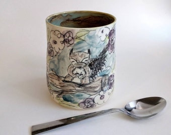 White Floral Woodland Buddy Squirrel Cup, Moss Green Brown Handmade Ceramic Kitchen Storage, Pottery Vase, Rustic Home Decor, Office Storage