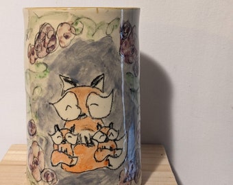 White Amber Yellow Ceramic Handmade Cozy Fox Family Vase, Baby Kit Flowers Woodland Buddy Pottery Cup, Sweet Hand Drawn Animal Home Decor