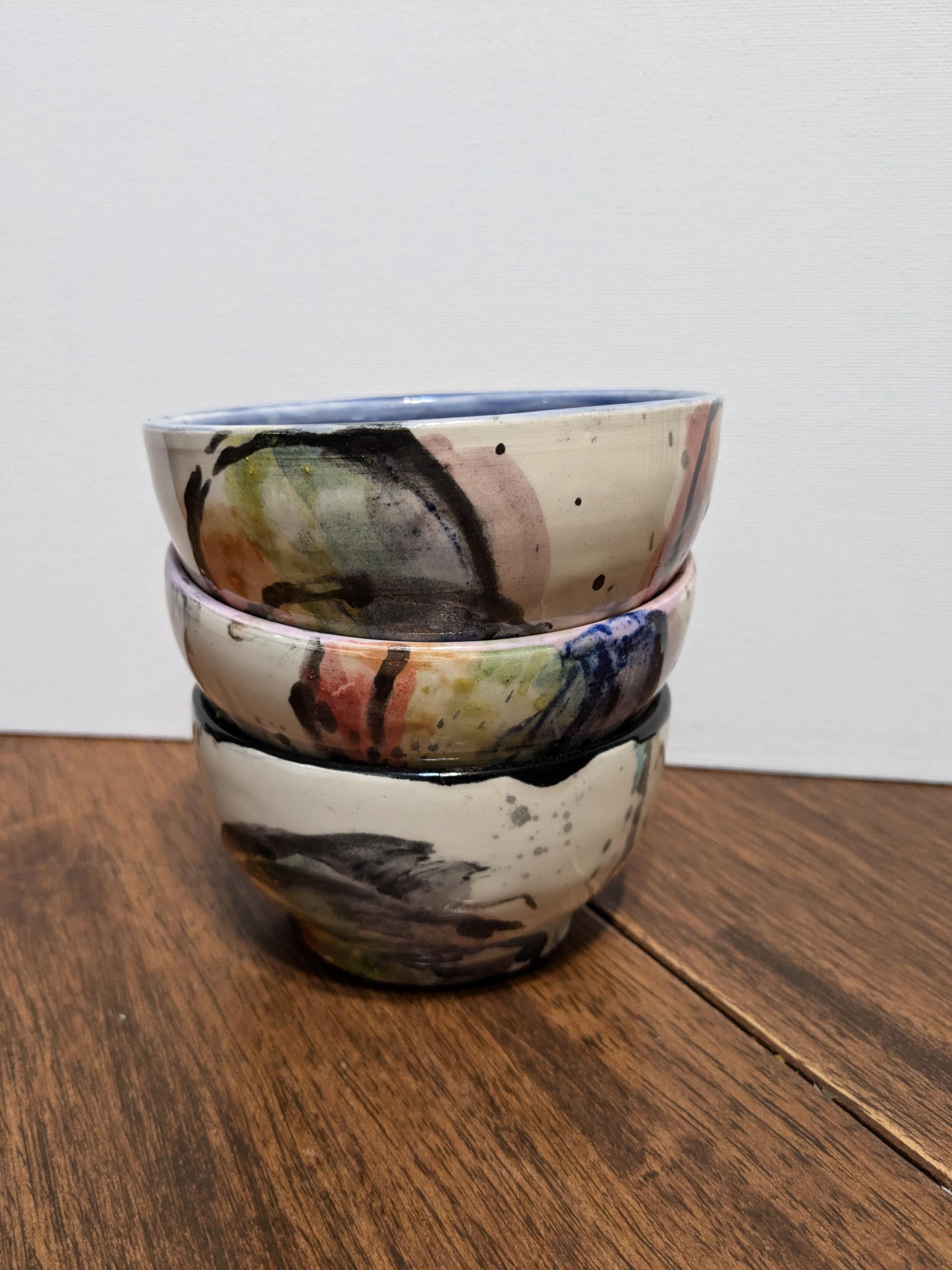 Drippy White Rainbow Polka Dot Cereal Soup Bowl, Cute Handmade Ceramic Ice Cream Prep Dish, Modern Colorful Circle Print Home Decor