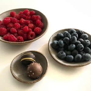 Ceramic Nesting Bowl Set. 3 Stoneware Pottery Small Serving Bowls. Snack and Food Prep Dishes. 10 Colors to Mix and Match image 4