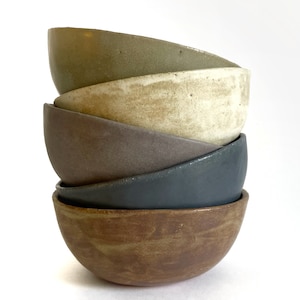 Pottery Bowl. READY TO SHIP. Hand-Built Ceramic Stoneware. Multiple Colors. Matte Glazed Tableware image 3