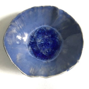 Crackle Glass Ceramic Pinch Pot: Fine Art Ring Dish