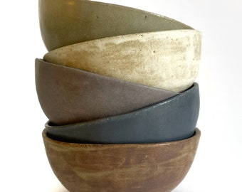 Pottery Bowl. Handcrafted Ceramic Stoneware Bowl. MADE TO ORDER. Four Sizes and Multiple Colors. Matte Glazed