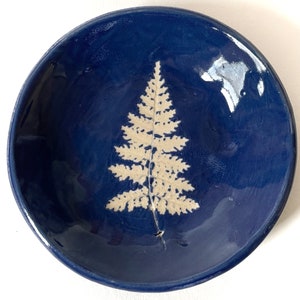 Fern Leaf Round Ceramic Dish. Blue Botanical Pottery. Soap Dish.  Jewelry Holder. Spoon Rest. Bathroom Decor