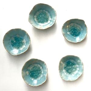 Ceramic Wall Art Sculpture. Set of 5 Crackle Glass Glaze Wall Hanging Plates. Modern Minimalist. Unique Contemporary Home Decor
