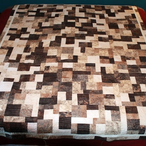 Brown Stonehenge Wood Patchwork Quilt - Queen Size - 67x87