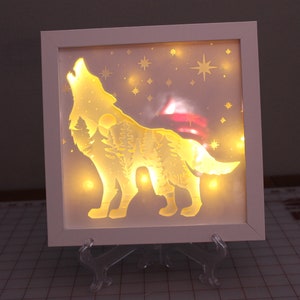 Light Up Howling Wolf Shadow Box, verlichte 3D wolf 8x8 schaduwdoos, woondecoratie