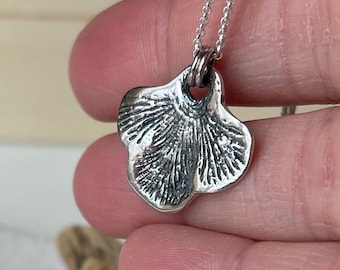 Handmade sterling silver coral texture sea necklace for women